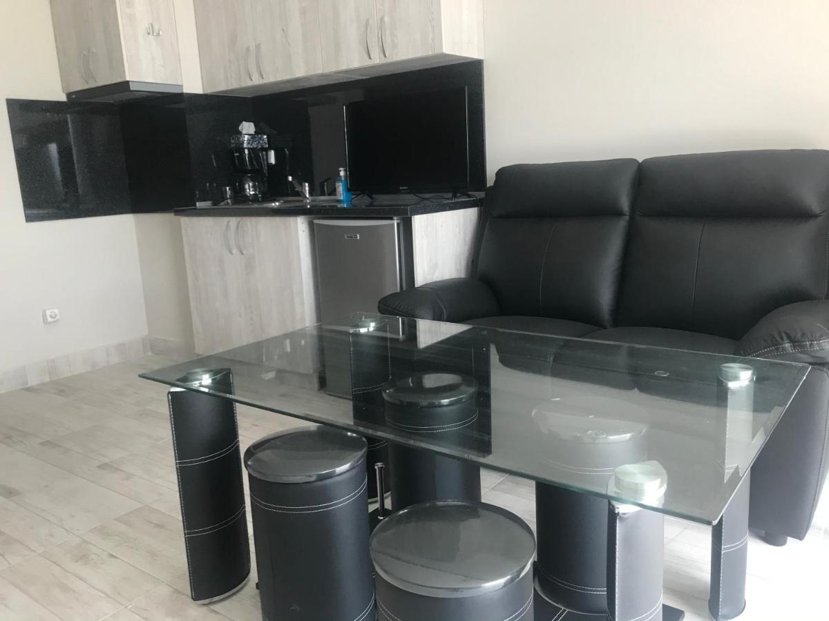 North Park Suite София Экстерьер фото